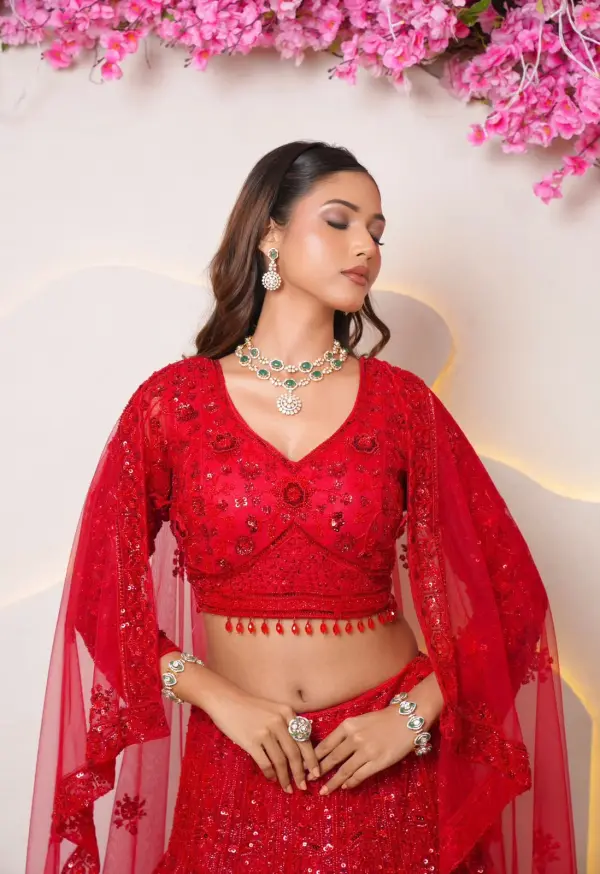 Radiant ceremonial makeup look 4 for Sangeet, Mehendi and Haldi celebrations