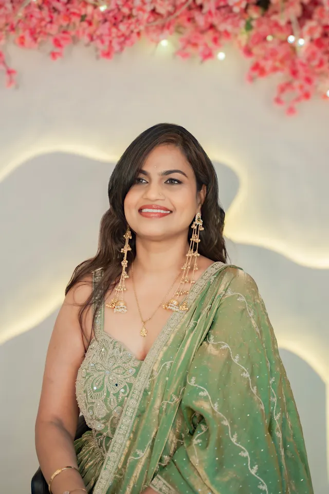 Venustara Academy graduating batch celebrating their professional makeup certification